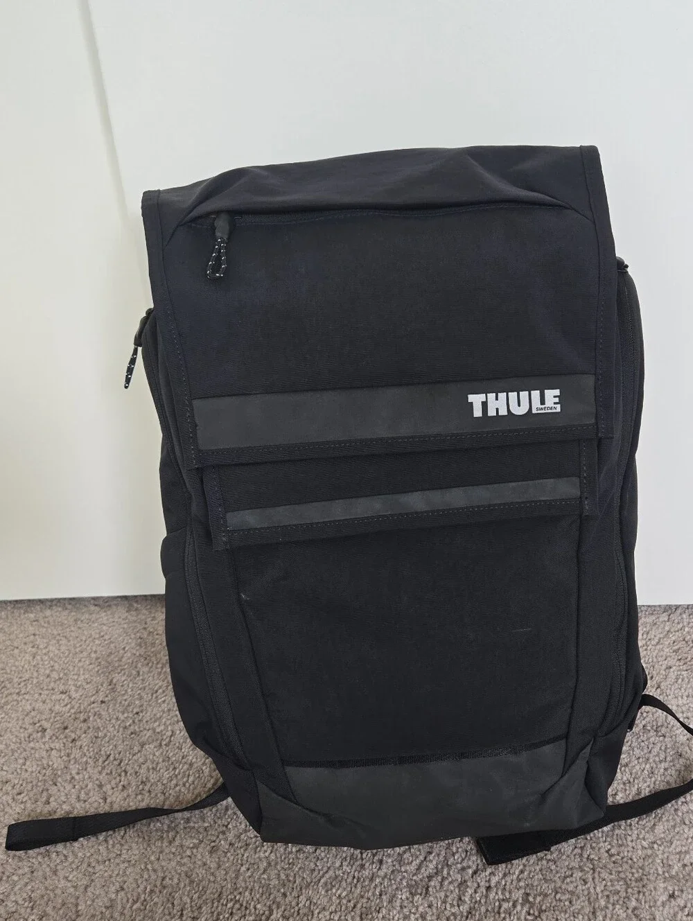 Thule Paramount 27L Backpack Black Laptop Compartment Water-resistant Nylon